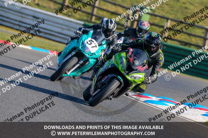 PJM Wedding Photography;enduro digital images;event digital images;eventdigitalimages;mallory park;mallory park photographs;mallory park trackday;mallory park trackday photographs;no limits trackdays;peter wileman photography;racing digital images;trackday digital images;trackday photos